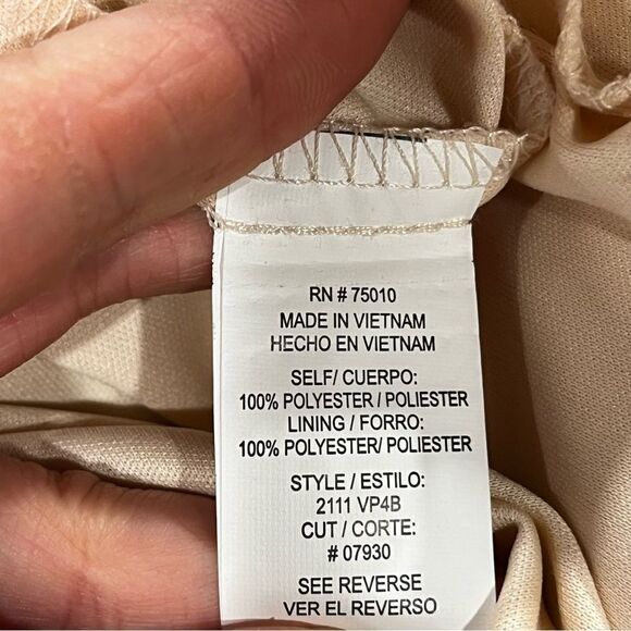 Asymmetrical halter zigzag print dress - Picture 12 of 15